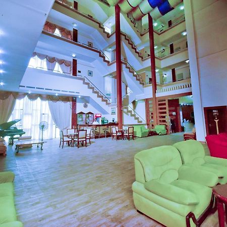 Juliana Hotel Colombo Eksteriør billede