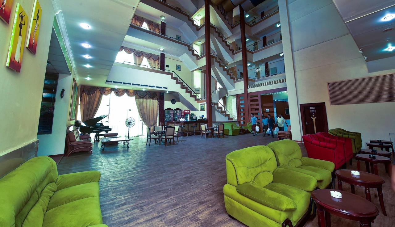 Juliana Hotel Colombo Eksteriør billede
